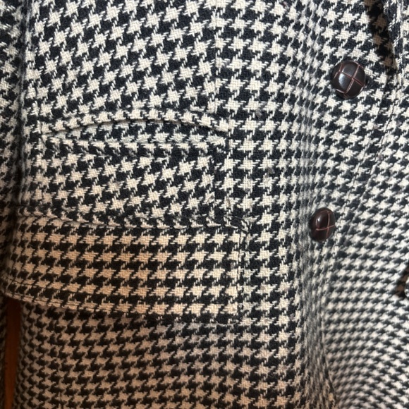 J Crew Houndstooth Schoolboy Blazer Black White Two Button Wool Blend Women’s 6 - Picture 3 of 8
